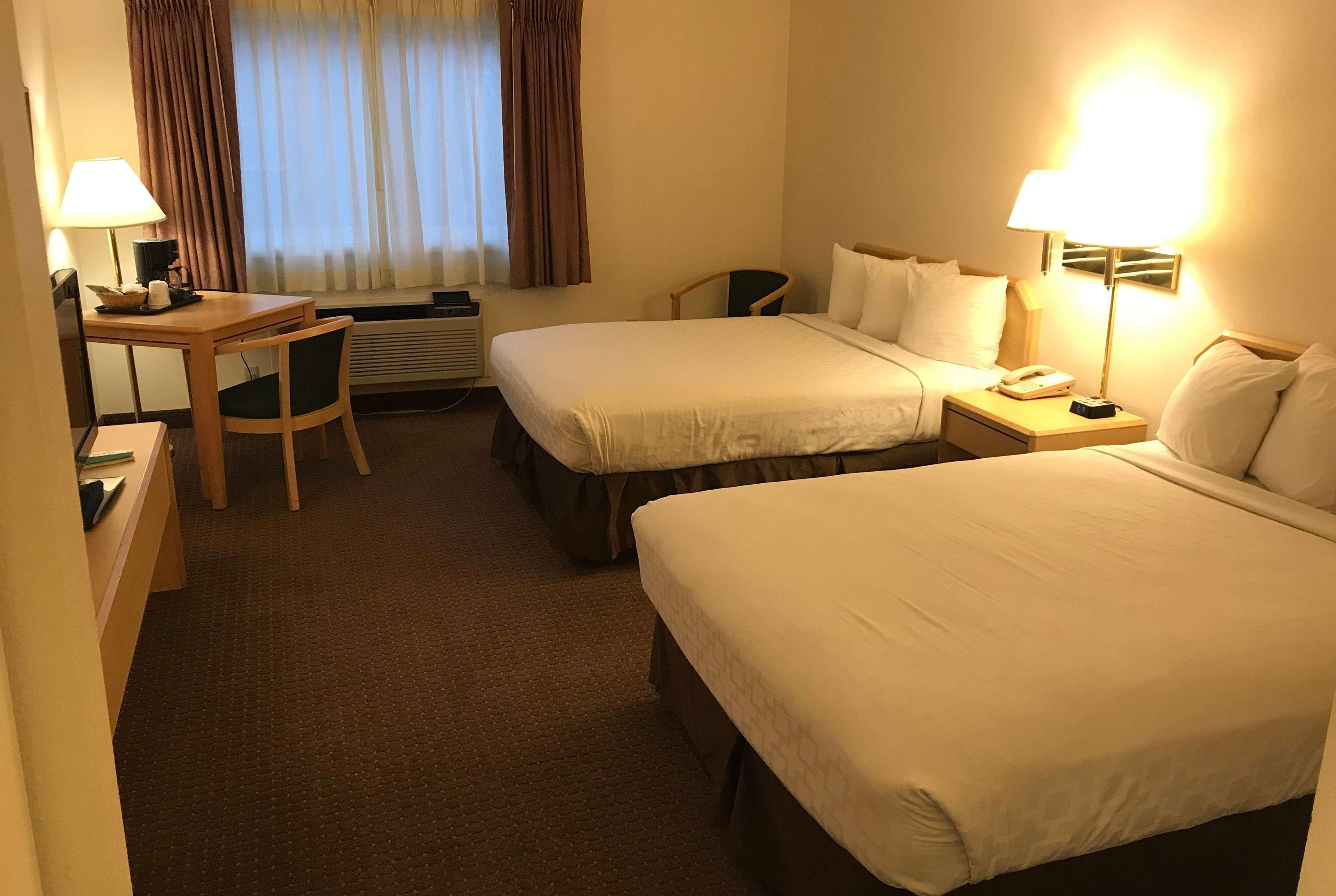 Inn At Lander, Travelodge By Wyndham מראה חיצוני תמונה