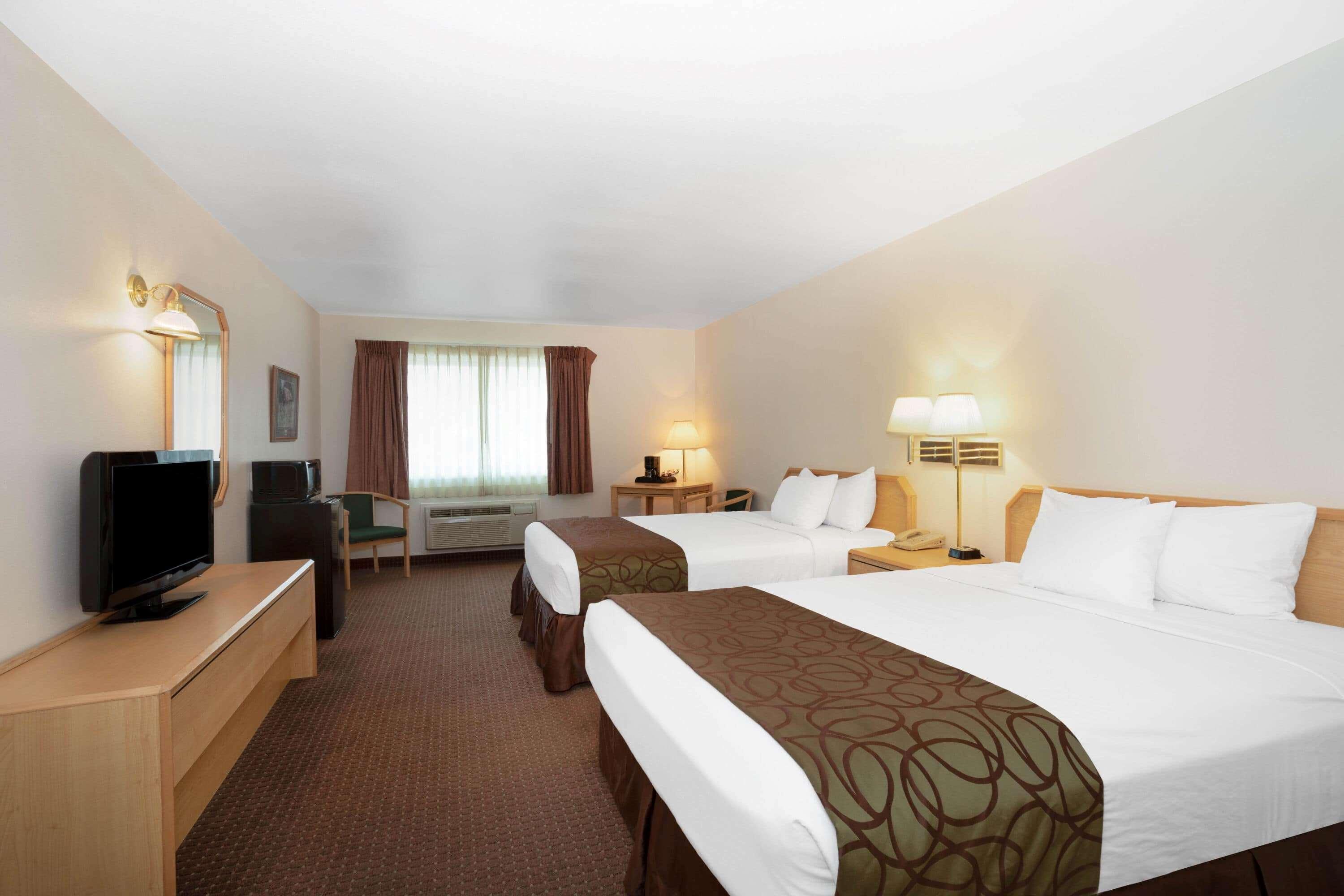Inn At Lander, Travelodge By Wyndham מראה חיצוני תמונה