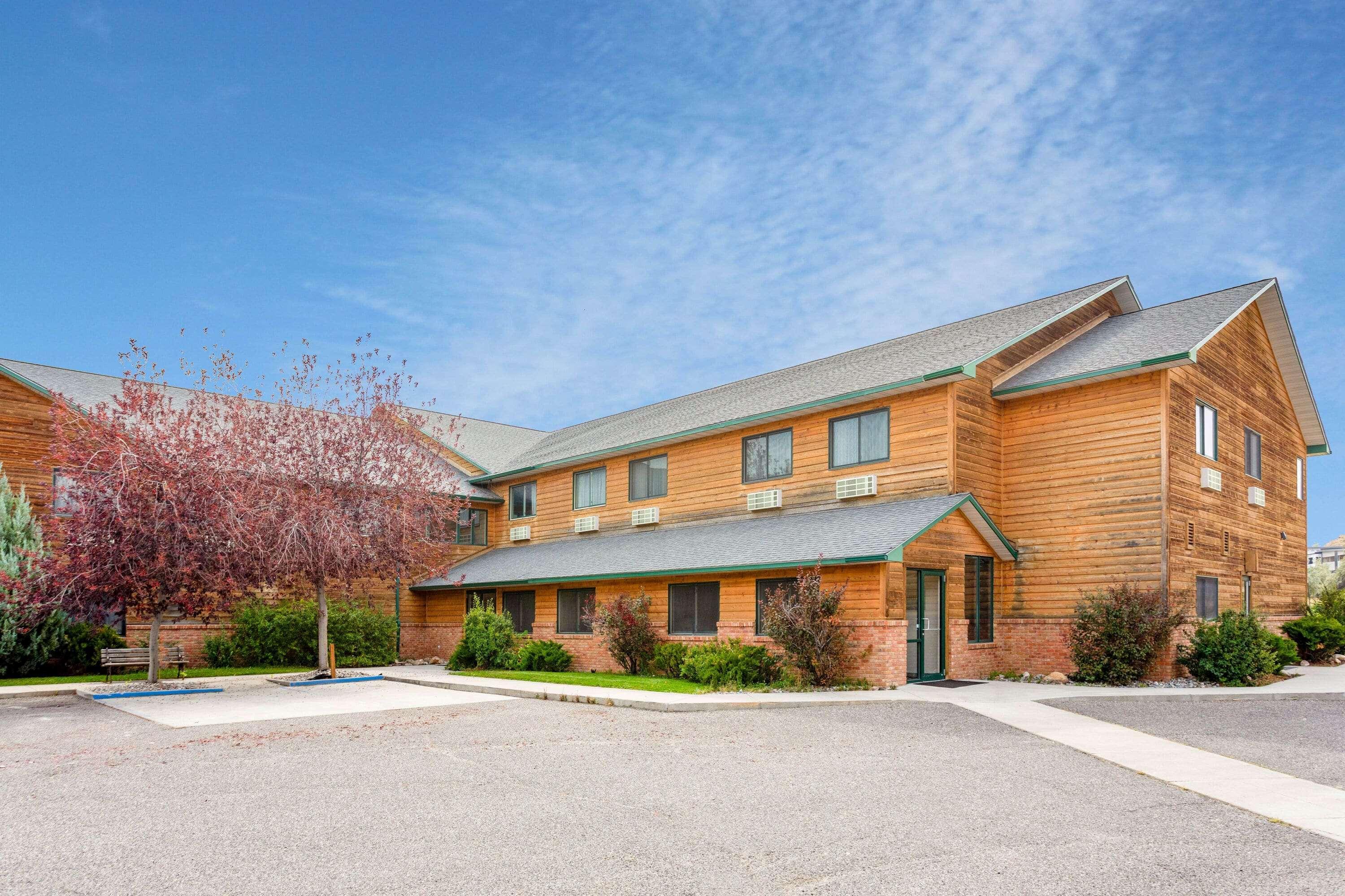 Inn At Lander, Travelodge By Wyndham מראה חיצוני תמונה