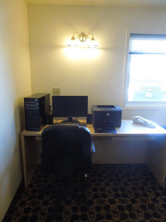 Inn At Lander, Travelodge By Wyndham מראה חיצוני תמונה