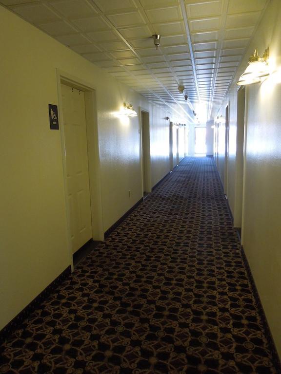 Inn At Lander, Travelodge By Wyndham מראה חיצוני תמונה
