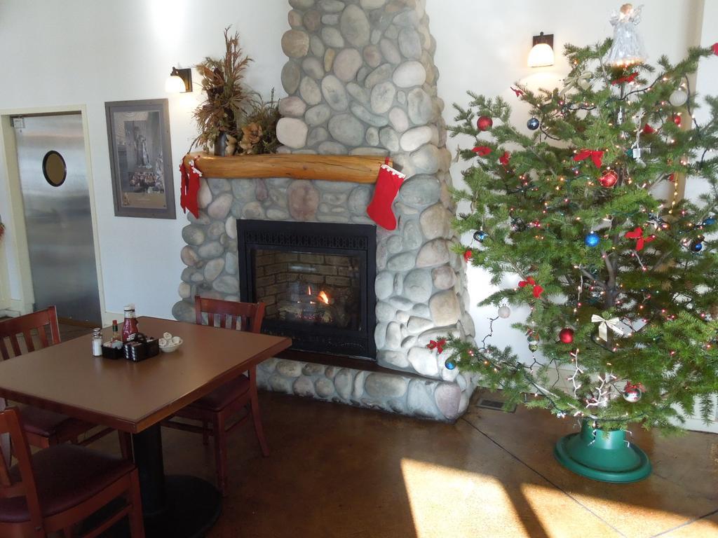 Inn At Lander, Travelodge By Wyndham מראה חיצוני תמונה